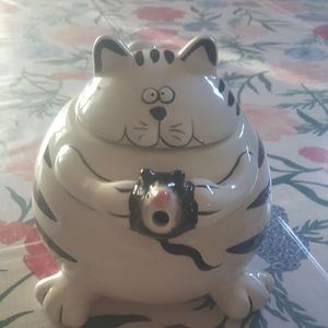 Pier 1 Striped Chubby Cat Teapot with Mouse